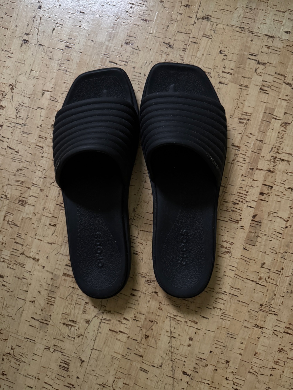 CROCS Women’s Black Ribbed Slide Sandals